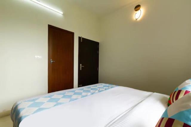 Letstay Vythiri Hill Palace חדר תמונה