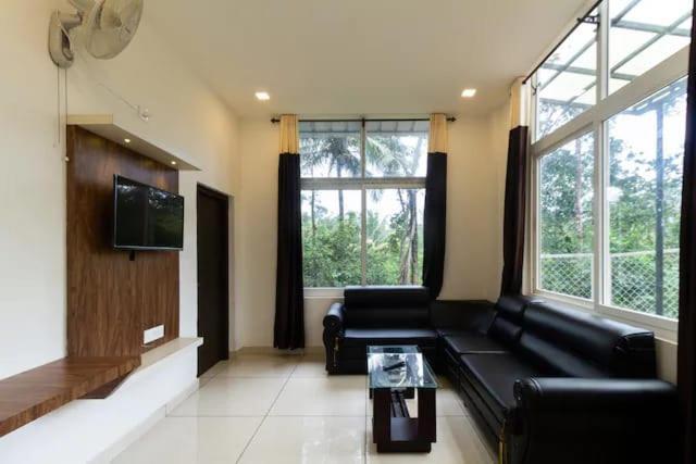 Letstay Vythiri Hill Palace מראה חיצוני תמונה