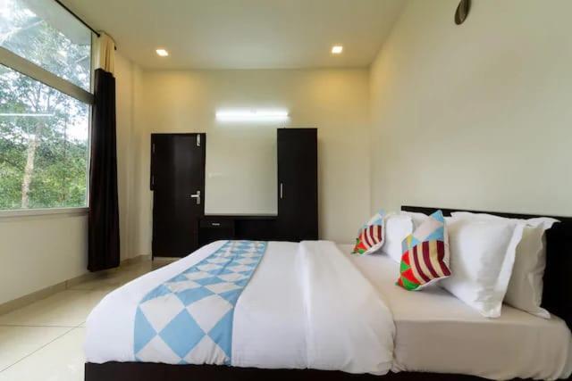 Letstay Vythiri Hill Palace מראה חיצוני תמונה